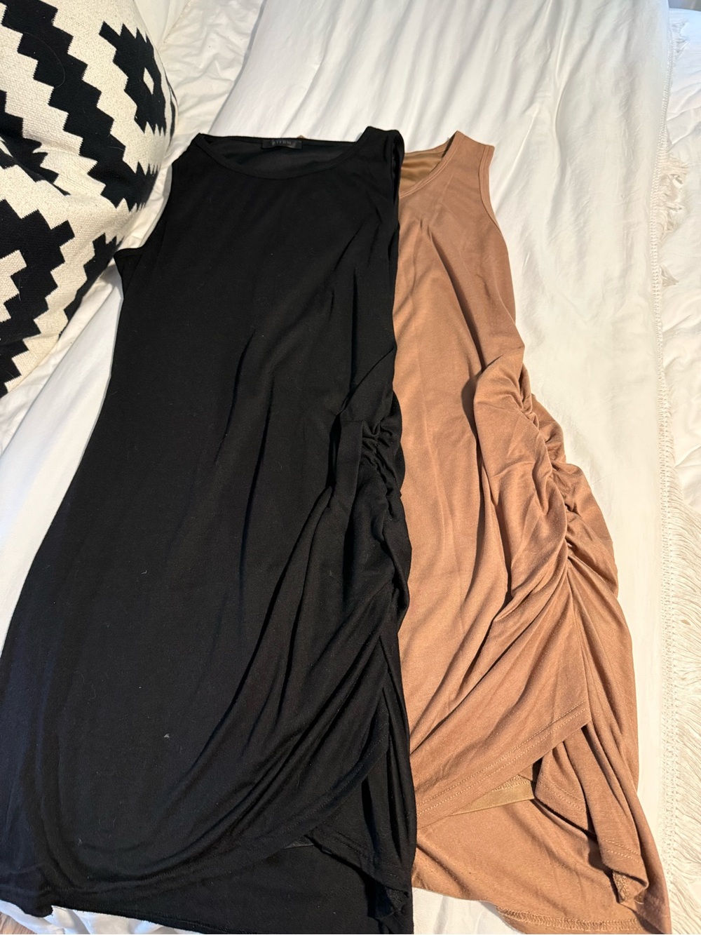 Sleeveless Ruched Side Mini Dresses - Black & Camel